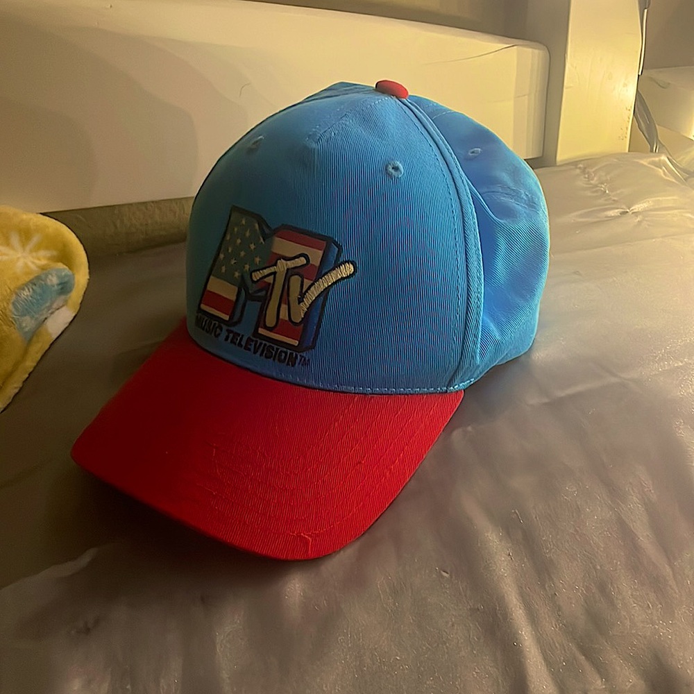 MTV USA Hat